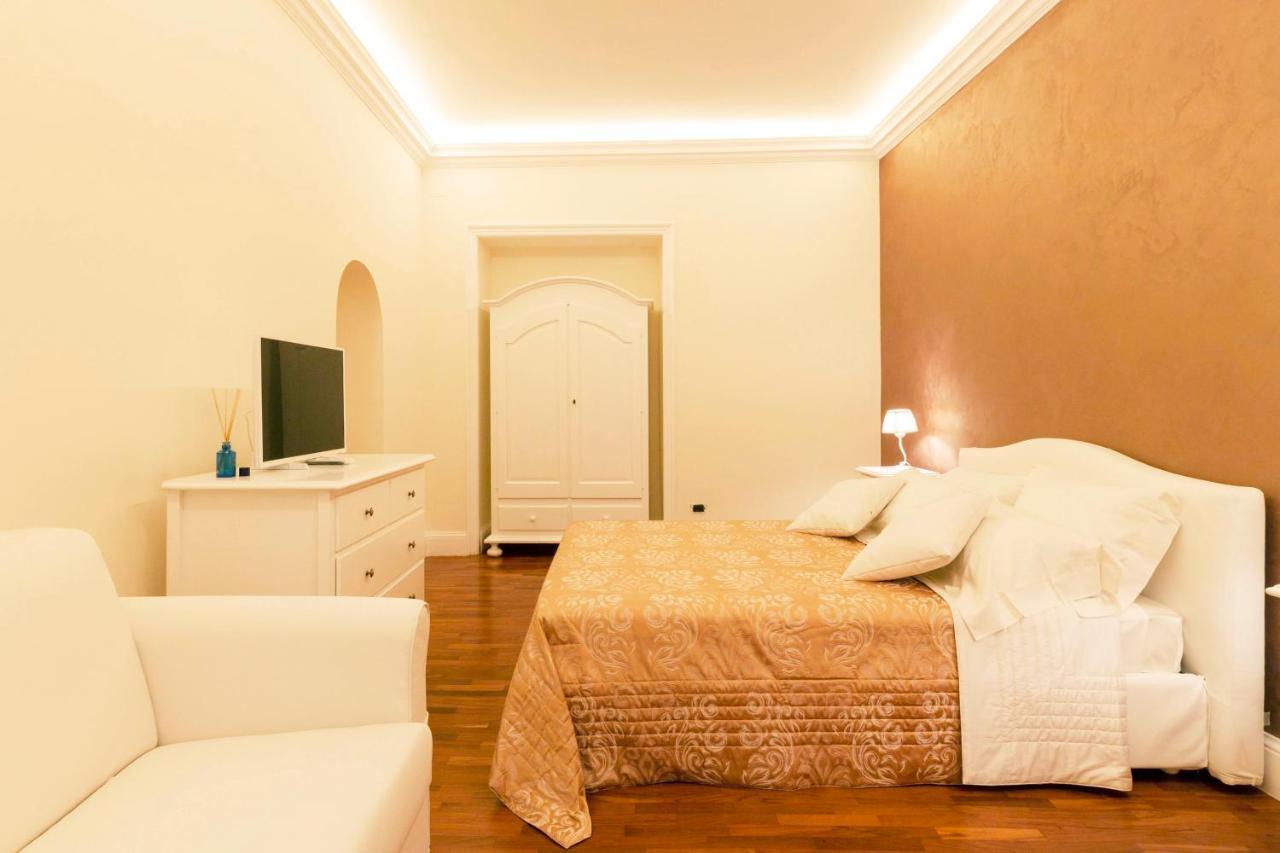 Sant'Arpino 26 - Elegant Flats In Naplesアパートメント エクステリア 写真