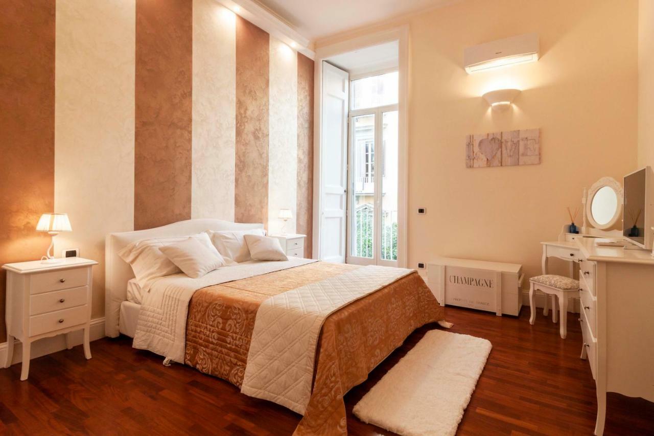 Sant'Arpino 26 - Elegant Flats In Naplesアパートメント エクステリア 写真
